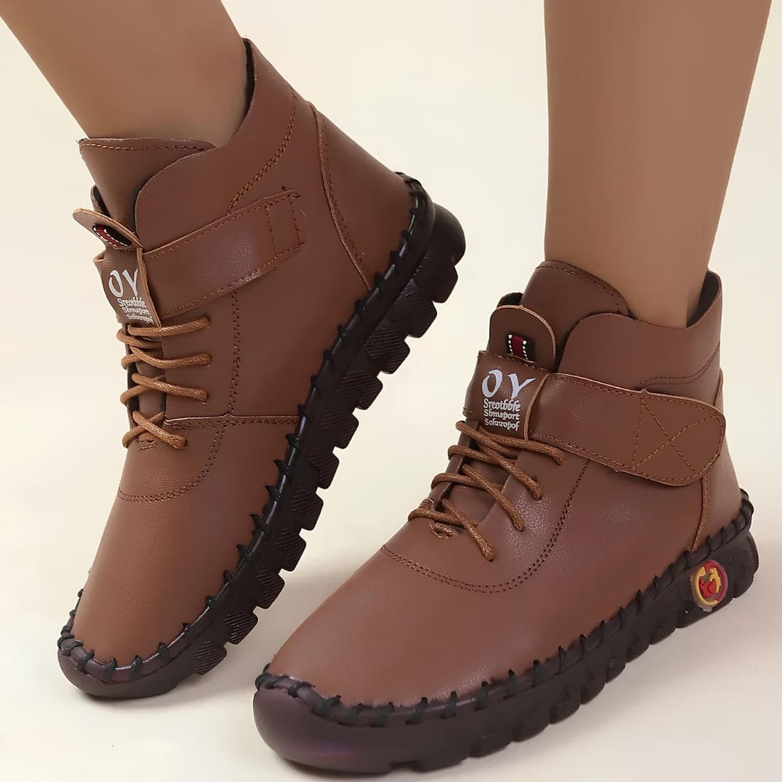 Chaussures orthopédiques femme montantes et fourrées – Image 6