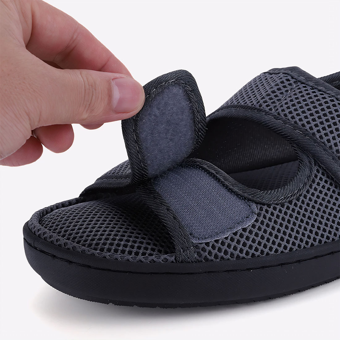 IMG_09_24_chaussons_orthopediques_homme_bout_large_ouvert_11