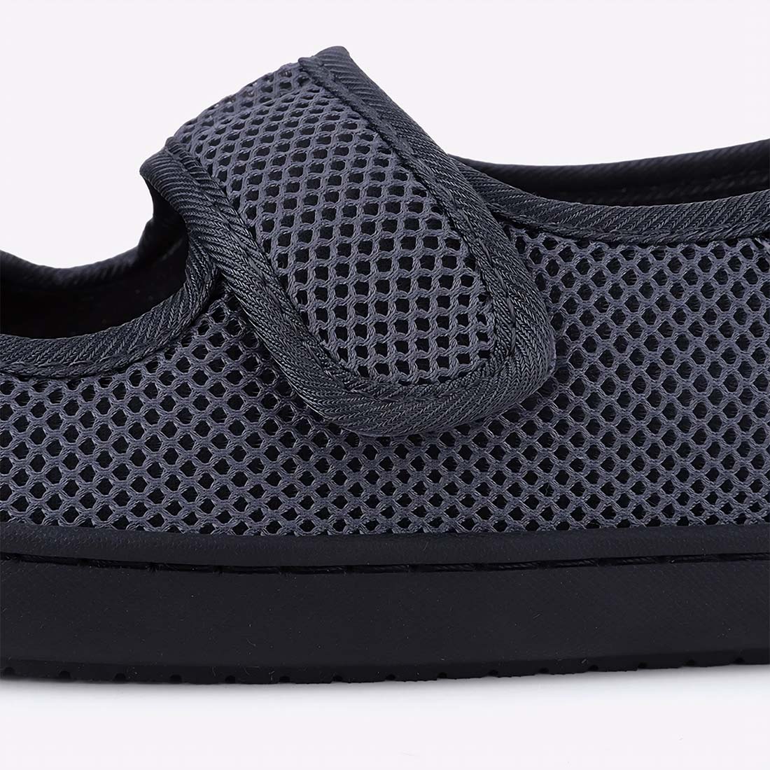 IMG_09_24_chaussons_orthopediques_homme_bout_large_ouvert_5